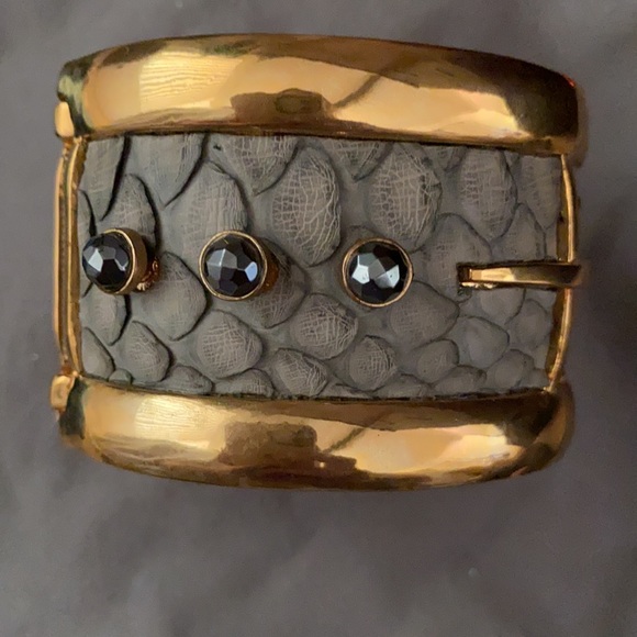 Kara Ross Large Wide Lizard & Swarovski Gems Gold Hinged Statement Cuff NWT - Picture 1 of 8